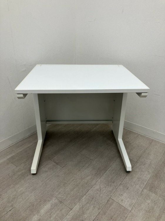 オカムラADVANCE（アドバンス）シリーズ 800平デスク 商品画像2