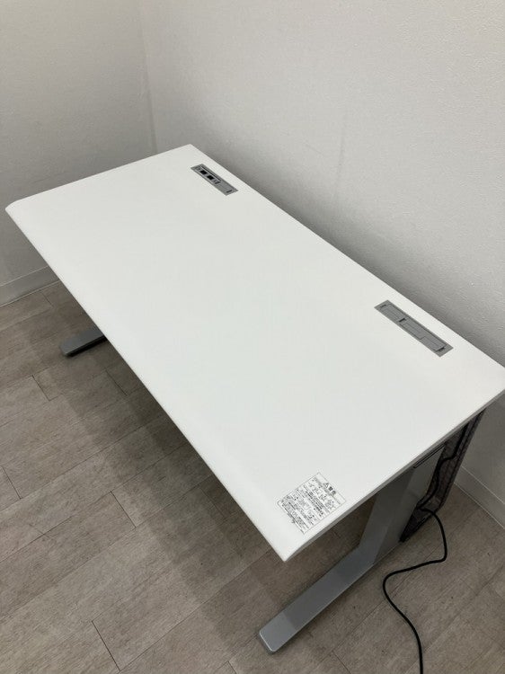 オカムラSwift(スイフト)シリーズ 1350昇降デスク 商品画像6
