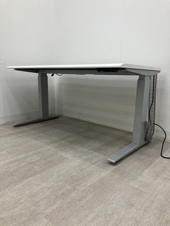 オカムラSwift(スイフト)シリーズ 1350昇降デスク 商品画像17