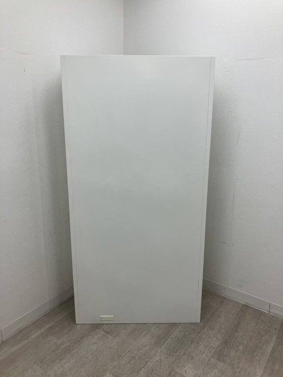 オカムラレクトラインシリーズ 8人用パーソナルロッカー 商品画像4