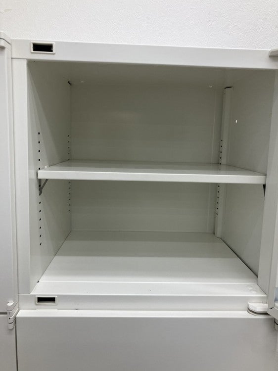 オカムラレクトラインシリーズ 8人用パーソナルロッカー 商品画像9