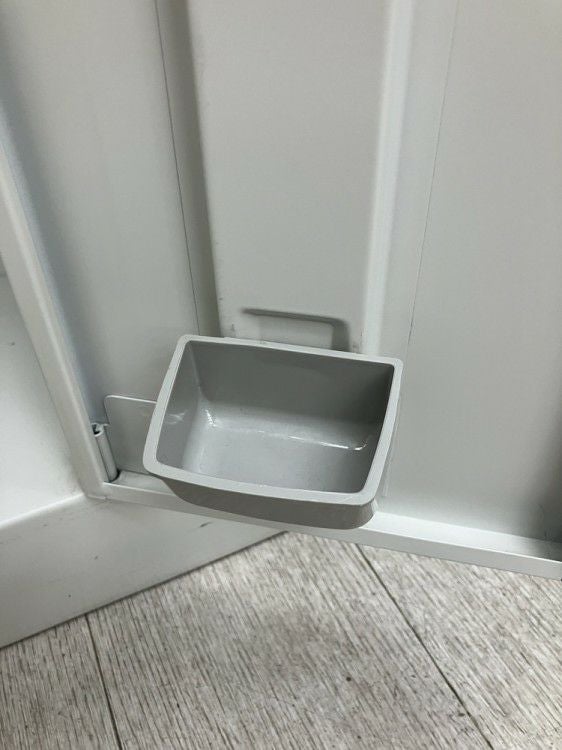 イトーキW型シリーズ 4人用ロッカー 商品画像15