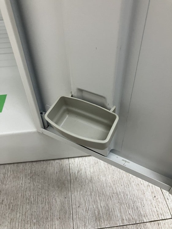 イトーキW型シリーズ 4人用ロッカー 商品画像16