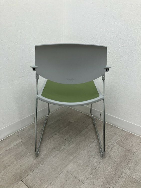 コクヨSatio(サティオ)シリーズ スタッキングチェア 商品画像4