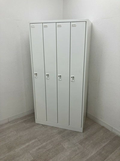 オカムラFZタイプシリーズ 4人用ロッカー 商品画像1