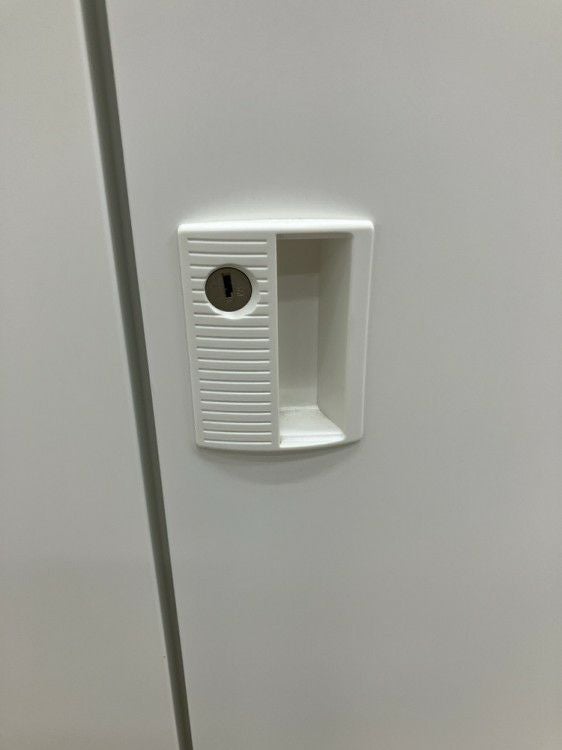 オカムラFZタイプシリーズ 4人用ロッカー 商品画像9