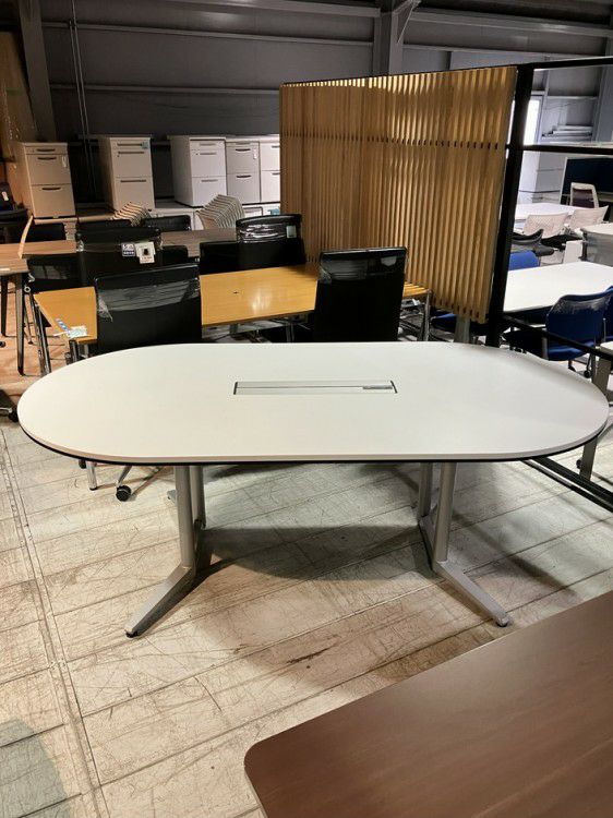 オカムララティオ2シリーズ 2100ミーティングテーブル 商品画像2