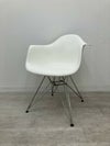 HermanMiller（ハーマンミラー）イームズアームシェルチェア イームズアームシェルチェア 商品画像1
