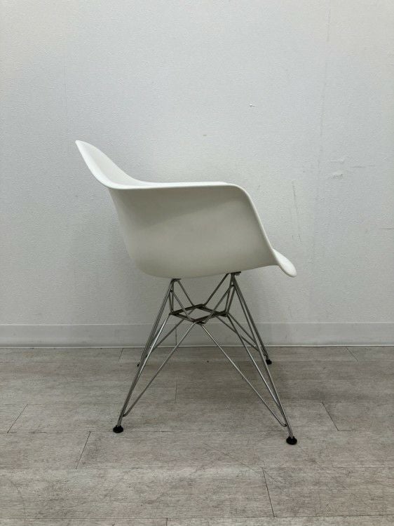 HermanMiller（ハーマンミラー）イームズアームシェルチェア イームズアームシェルチェア 商品画像3