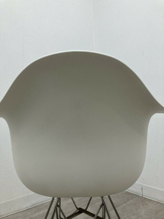 HermanMiller（ハーマンミラー）イームズアームシェルチェア イームズアームシェルチェア 商品画像9