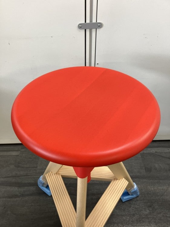 マジス（MAGIS）The wild bunchシリーズ トム＆ジェリーTomハイスツール 商品画像2