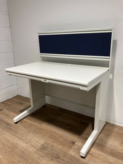 プラスUS-1シリーズ 1000平デスク 商品画像1