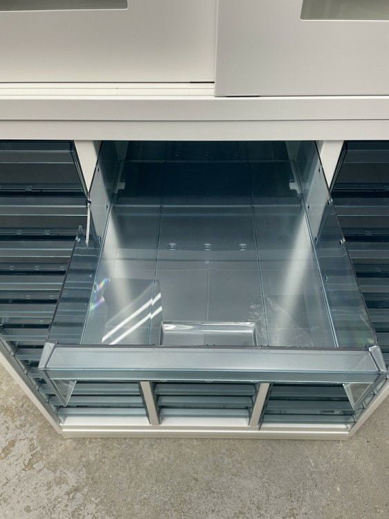 コクヨEDIA(エディア)シリーズ ガラススライドクリアケース上下書庫 商品画像11