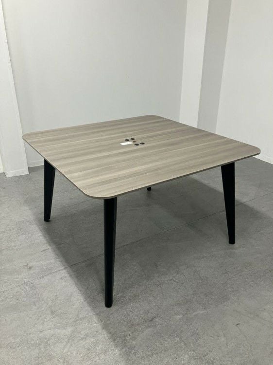 オカムラ1200ワークテーブル 商品画像1