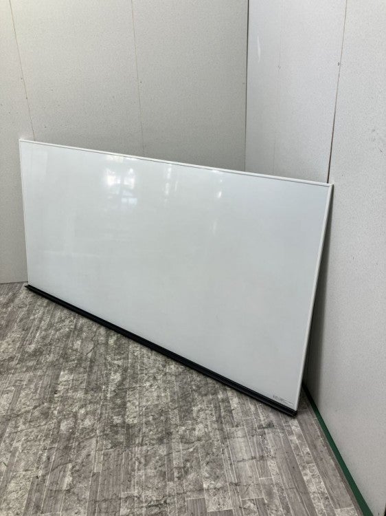 コクヨ1800壁掛けホワイトボード 商品画像2