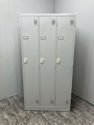 豊国工業ダイヤル式3人用ロッカー 商品画像1