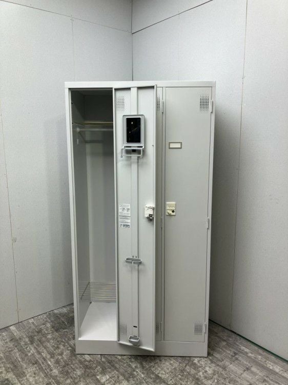 豊国工業ダイヤル式3人用ロッカー 商品画像3