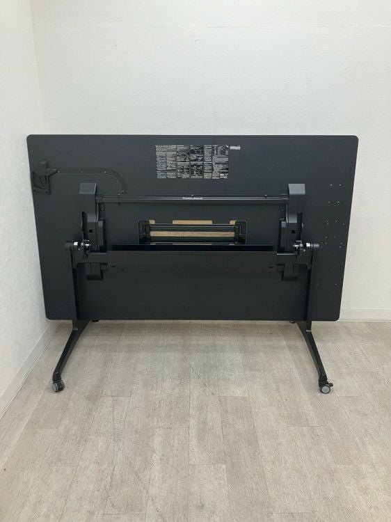 オカムラ81F7シリーズ 1800ミーティングテーブル 商品画像15