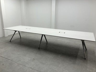 イトーキDZシリーズ 4000ミーティングテーブル 商品画像1