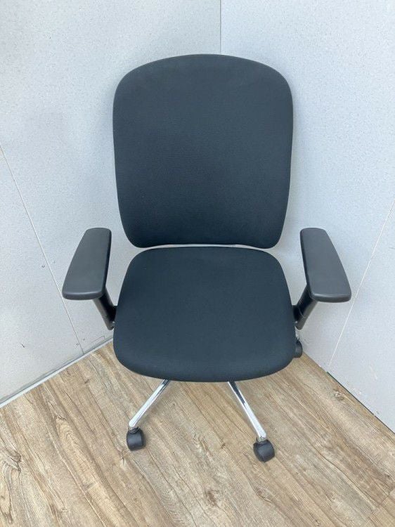 プラス可動肘付プリセアチェア 商品画像3