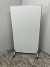 キャスター付きパーティション 商品画像1