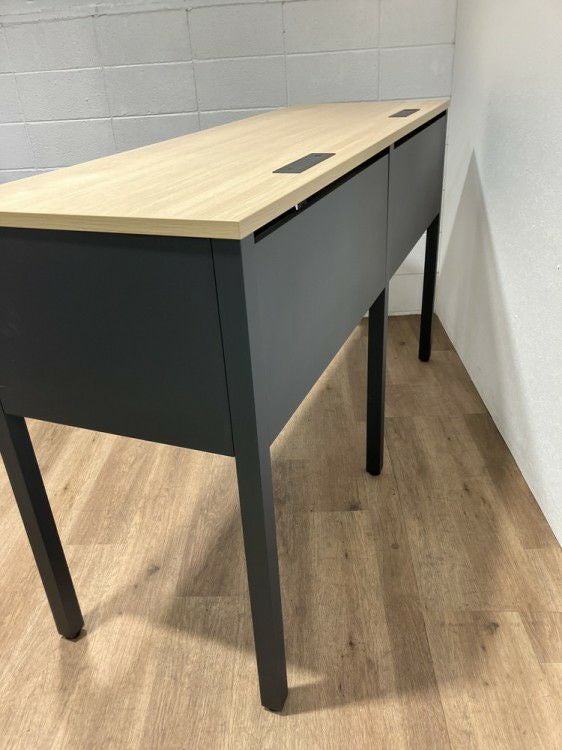 イトーキアクトリンクシリーズ ハイテーブル 商品画像9