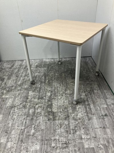 イトーキActiveField(アクティブフィールド)シリーズ 750角テーブル 商品画像1