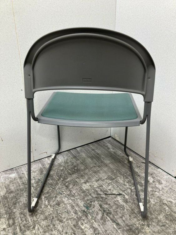 ウチダ（内田洋行）スタッキングチェア 商品画像5