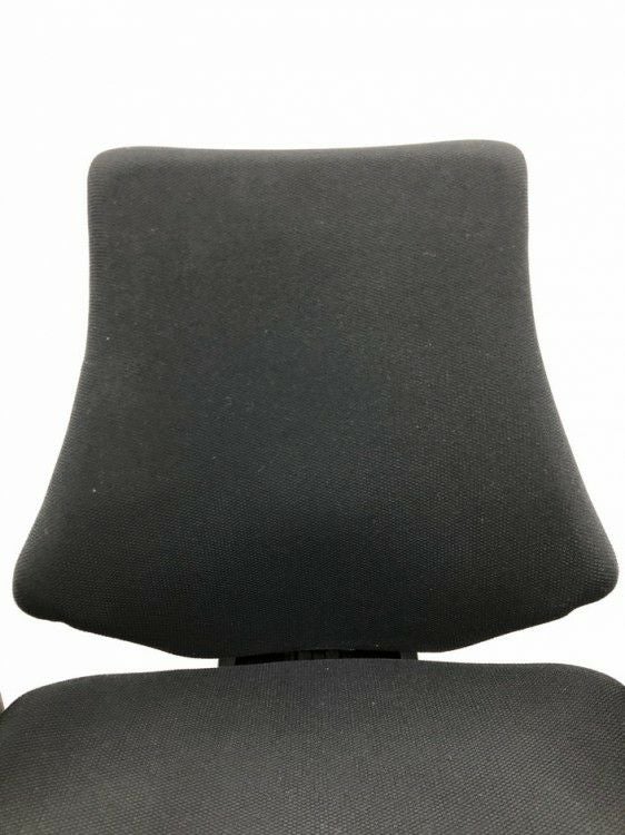 イトーキf(エフチェア)シリーズ 可動肘付エフチェア 商品画像9