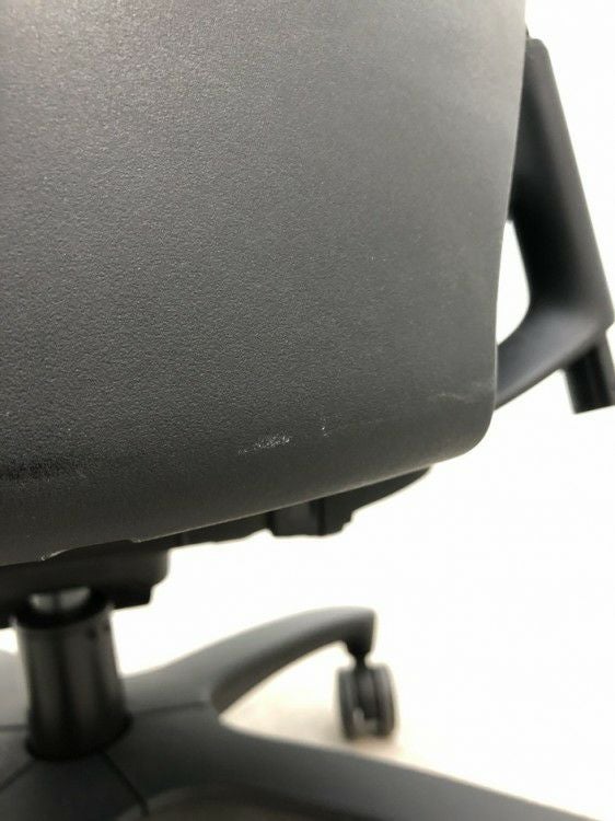 イトーキf(エフチェア)シリーズ 可動肘付エフチェア 商品画像22