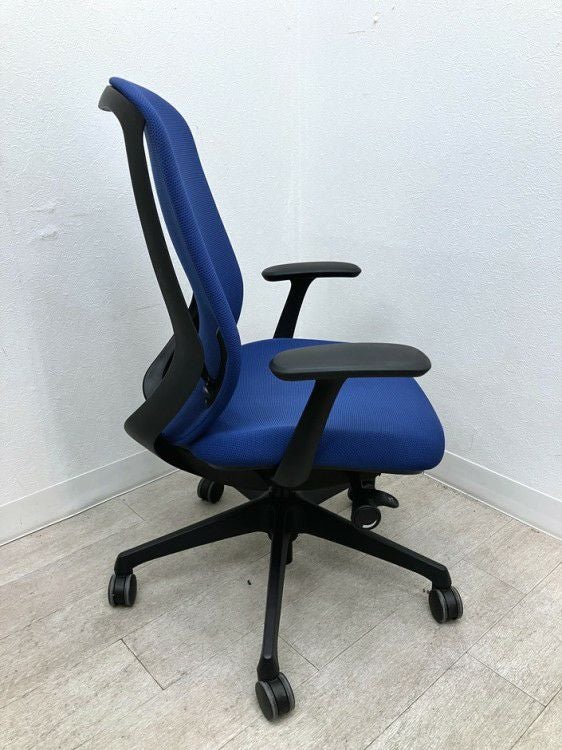 オカムラSylphy(シルフィー)チェア 固定肘付シルフィーチェア 商品画像3