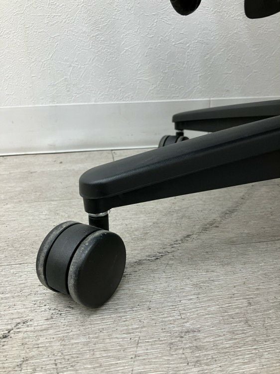 コクヨ固定肘付グーフォチェア 商品画像14