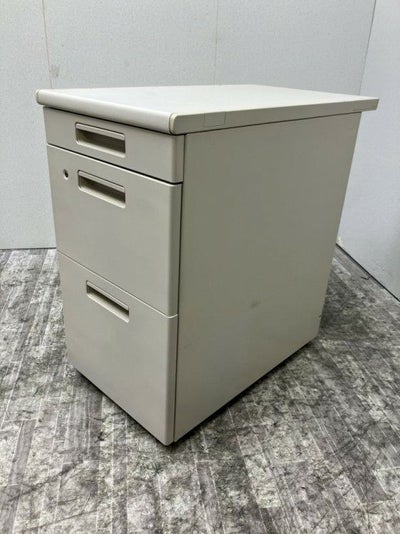 コクヨ3段脇机 商品画像1