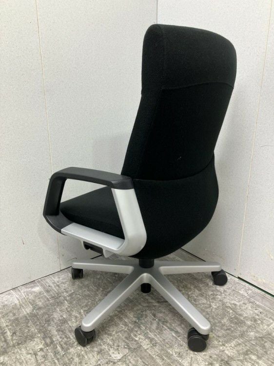 コクヨ320シリーズ 固定肘付マネジメントチェア 商品画像10