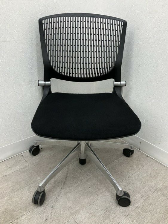 オカムラGrata（グラータ）チェア ミーティングチェア 商品画像2