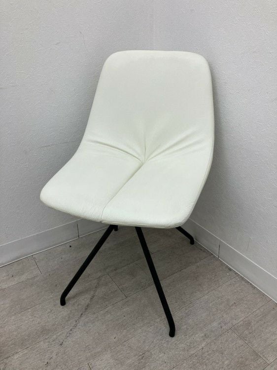 ポルトローナ・フラウ/Poltrona Frau ミーテイングチェア 商品画像1