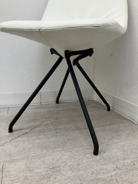 ポルトローナ・フラウ/Poltrona Frau ミーテイングチェア 商品画像15