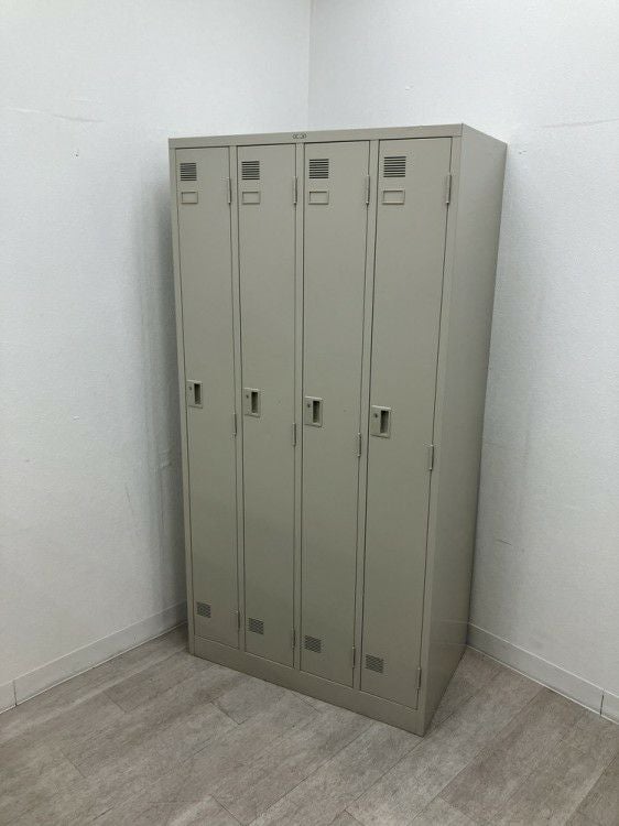 4人用ロッカー 商品画像1