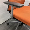 コクヨ固定肘付ベゼルチェア 商品画像8