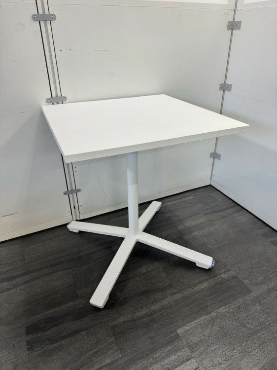 コクヨビエナ（VIENA）シリーズ 角テーブル 商品画像1