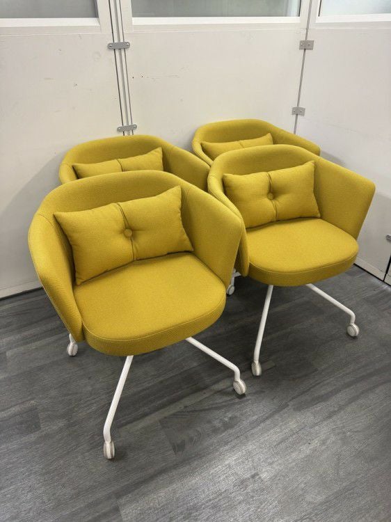 コクヨCOODE（コーデ）シリーズ ミーティングチェア4脚セット 商品画像1