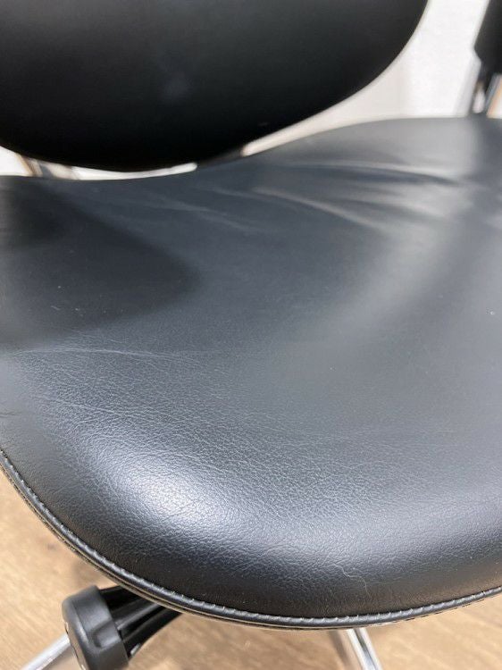 オカムラコンテッサ（Contessa）チェア 可動肘付コンテッサチェア 商品画像13