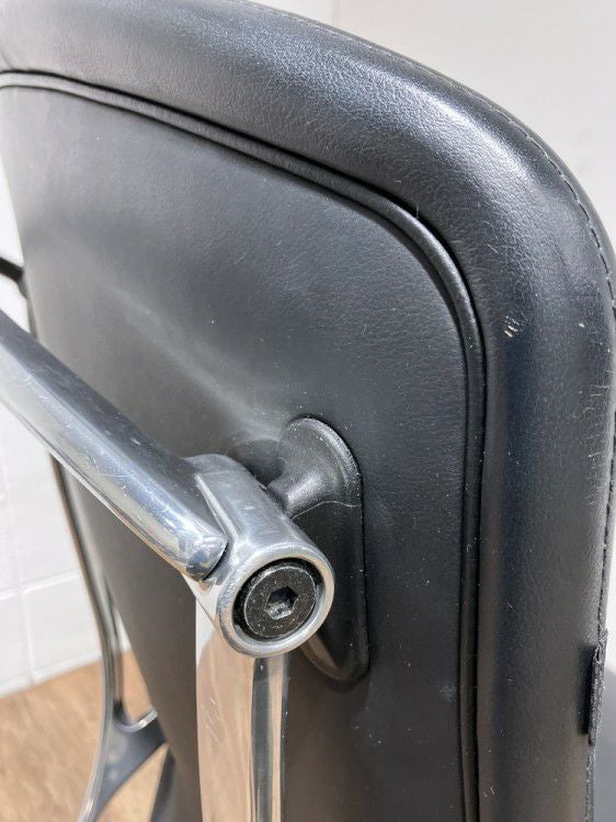 オカムラコンテッサ（Contessa）チェア 可動肘付コンテッサチェア 商品画像8