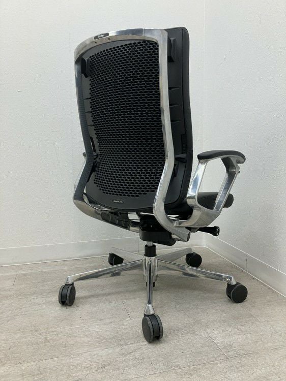 オカムラDuke(デューク)シリーズ 固定肘付デュークチェア 商品画像12