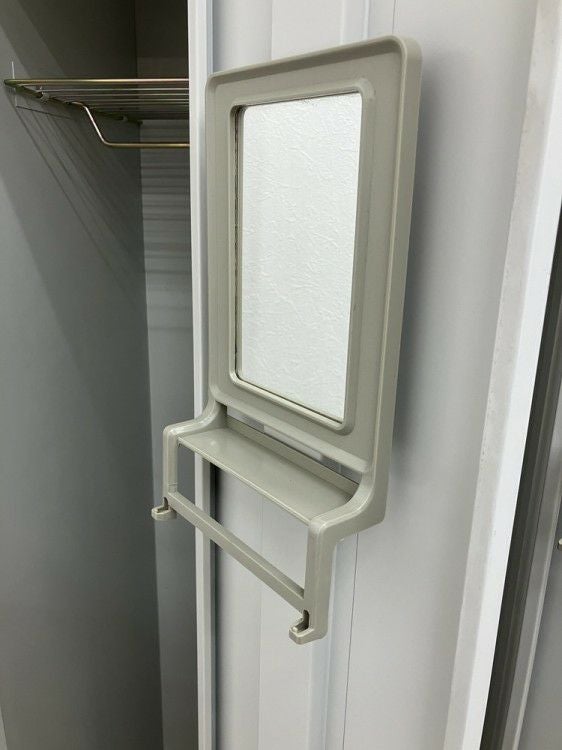 東京鋼器4人用ロッカー 商品画像12