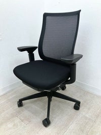 コクヨBezel(ベゼル)チェア 可動肘付ベゼルチェア 商品画像1