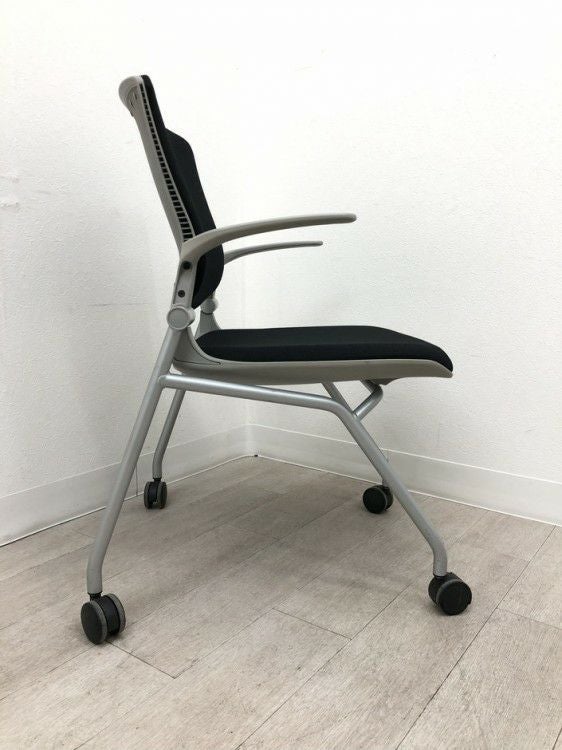 オカムラGrata（グラータ）チェア ネスティングチェア 商品画像6