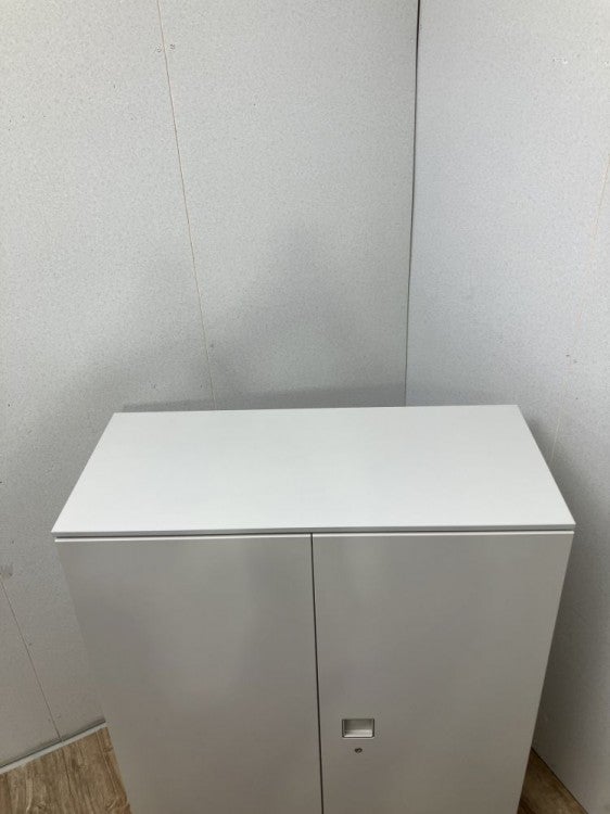 オカムラレクトラインシリーズ 天板付両開き書庫 商品画像3