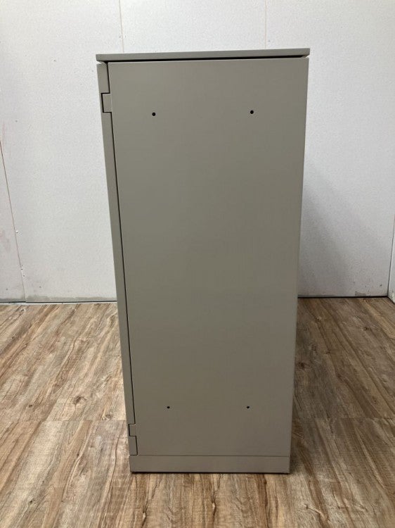 オカムラレクトラインシリーズ 天板付両開き書庫 商品画像6