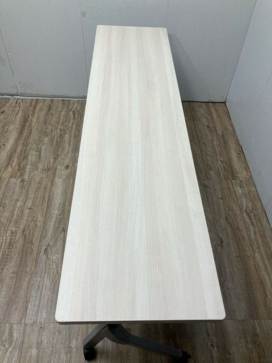 オカムラフラプターシリーズ 1800サイドスタックテーブル 商品画像5